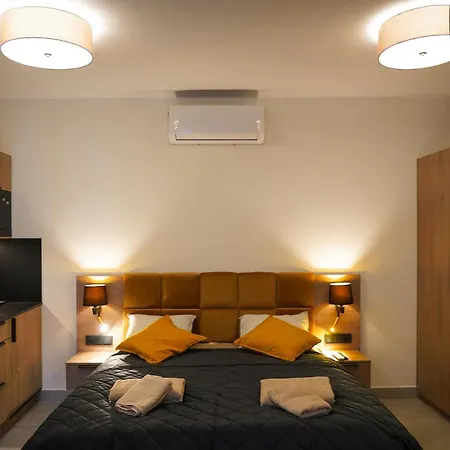 Aparthotel Centrum Wroclawska 13