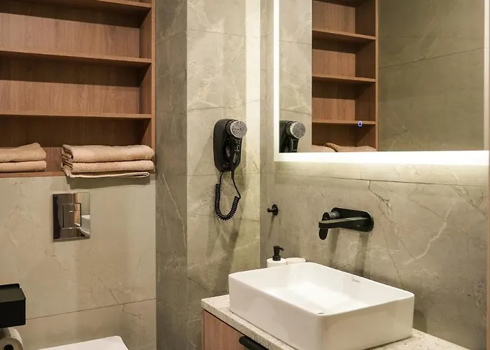 Aparthotel Centrum Wroclawska 13 3*